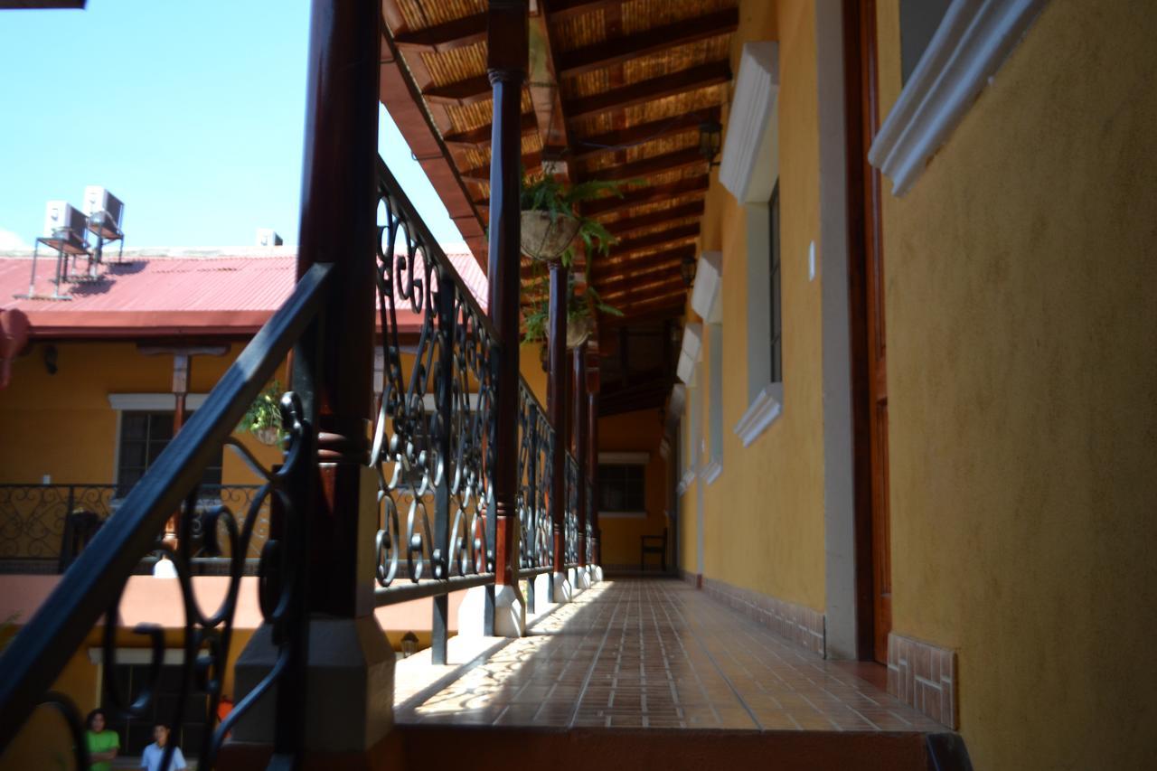 Fullmoon Hotel Granada Zewnętrze zdjęcie