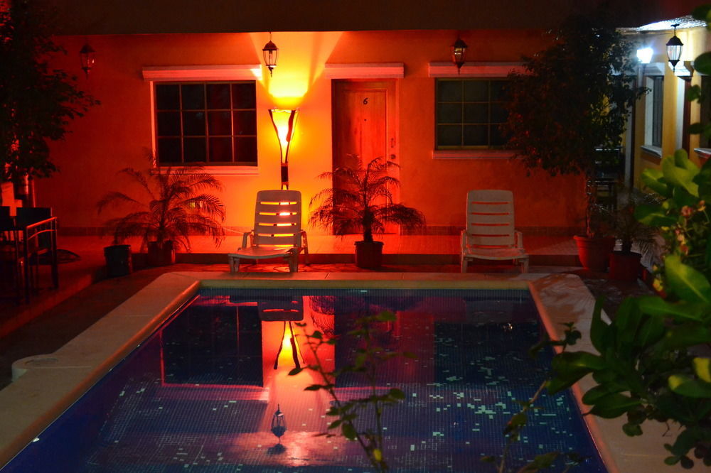 Fullmoon Hotel Granada Zewnętrze zdjęcie